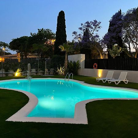 Hotel C31 Castelldefels Bagian luar foto